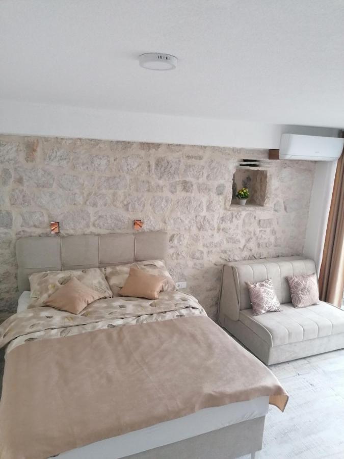 Vila Mira Trebin Dış mekan fotoğraf