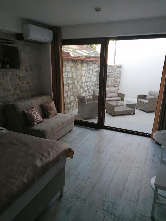 Vila Mira Trebin Dış mekan fotoğraf