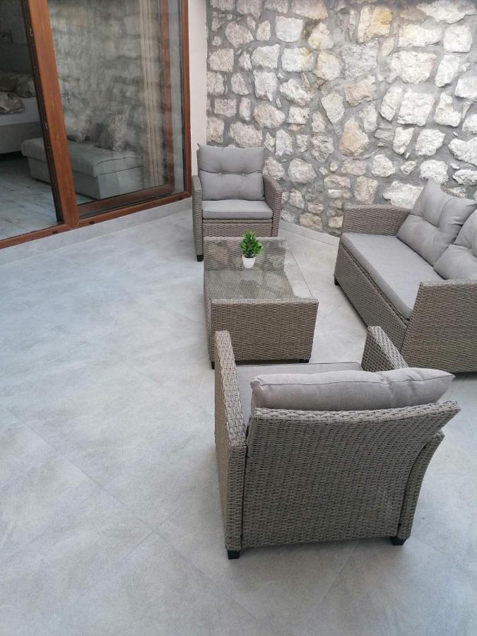 Vila Mira Trebin Dış mekan fotoğraf